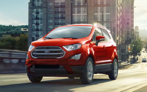 ford ecosport vs toyota rush